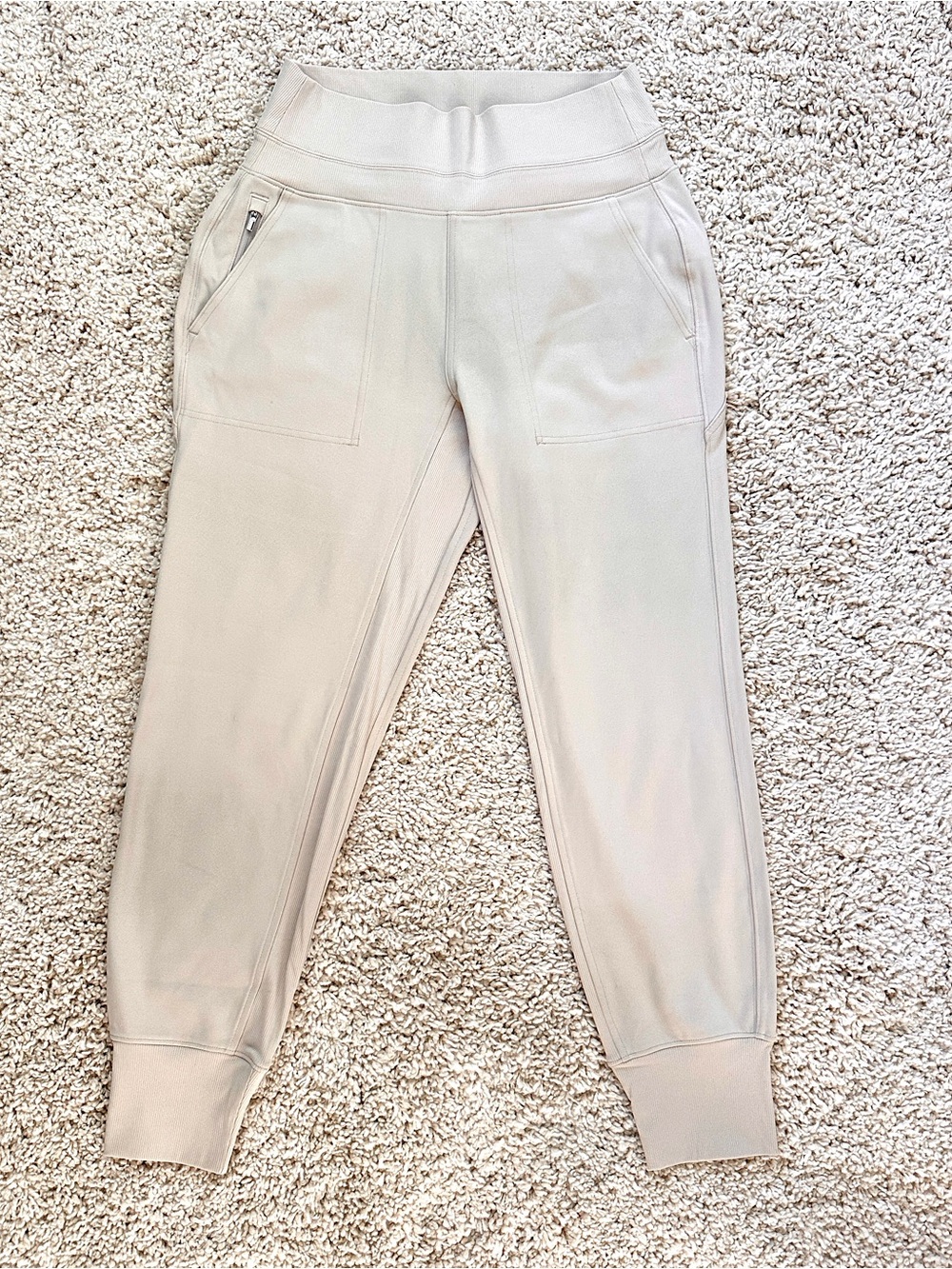 ATHLETA Venice High Rise Joggers Women’s Size S Abelone Athleisure Travel Pants